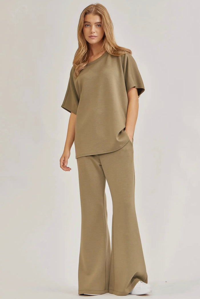 Olive Wrinkle Resistant Travel Set