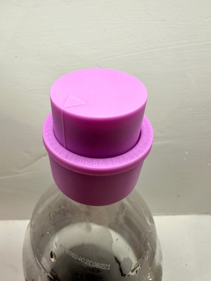 Bottle Drink Stopper Pump Lavender