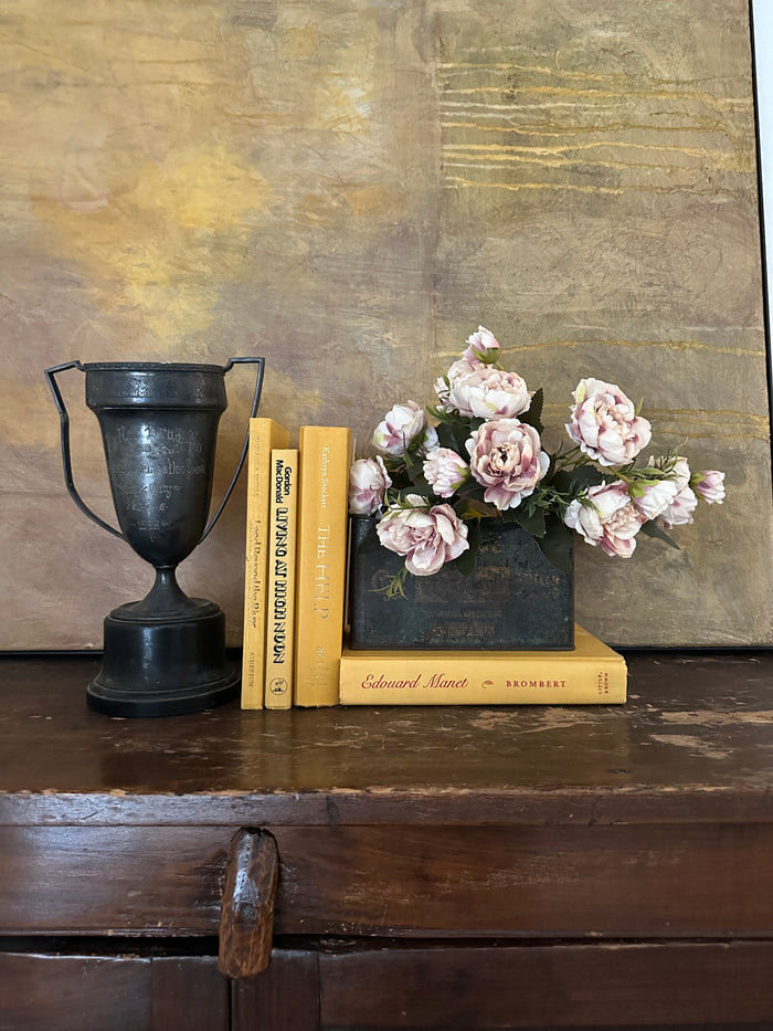 Books by Color: Yellow