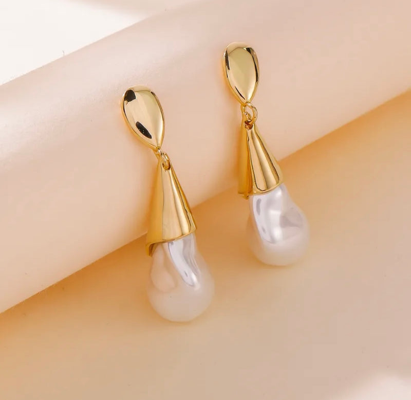 Organic Gold Pearl Drop Earrings