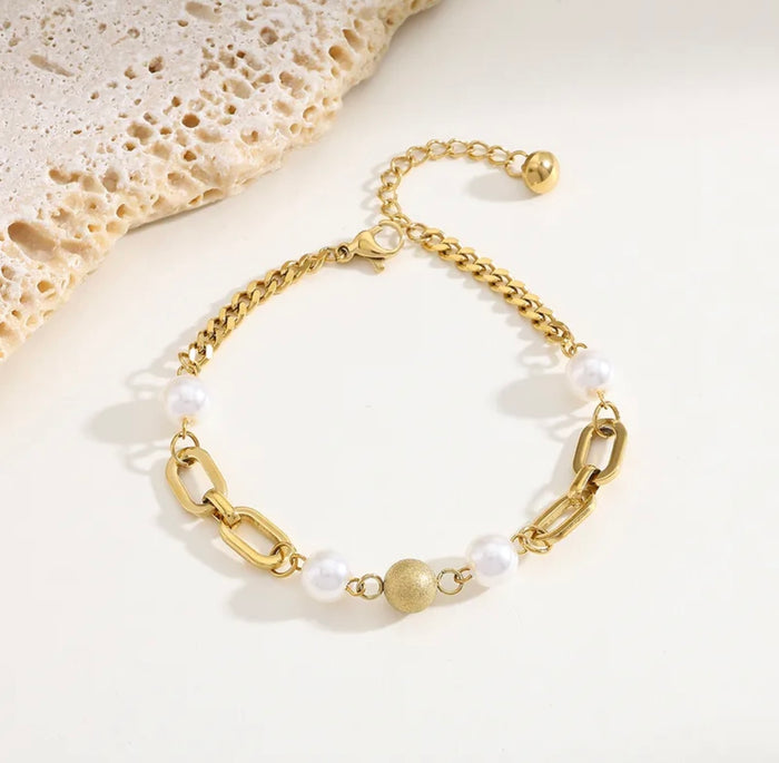 Pearl & Gold Bead Link Bracelet