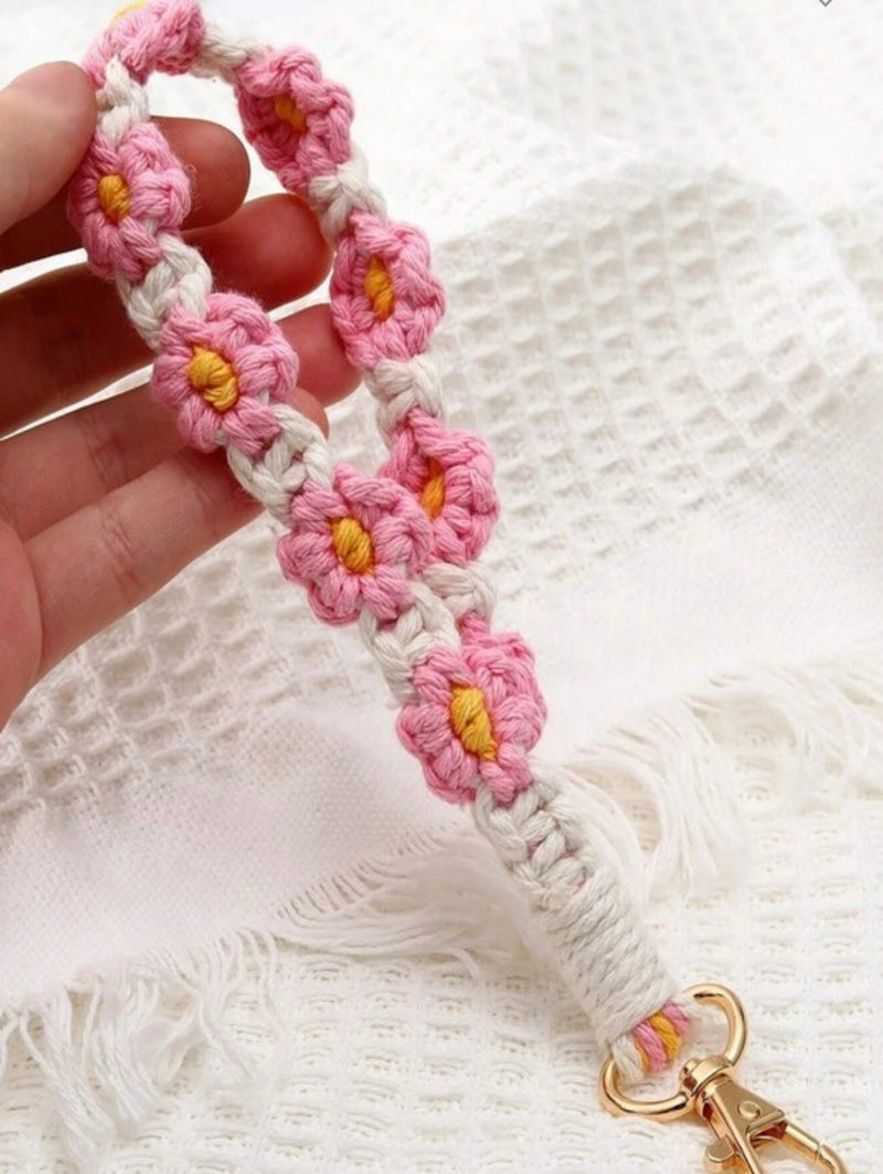 Daisy Wristlet Keychain
