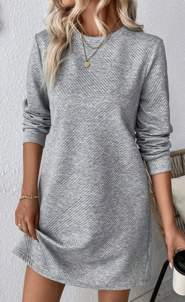 Lainey Textured Dress in Grey