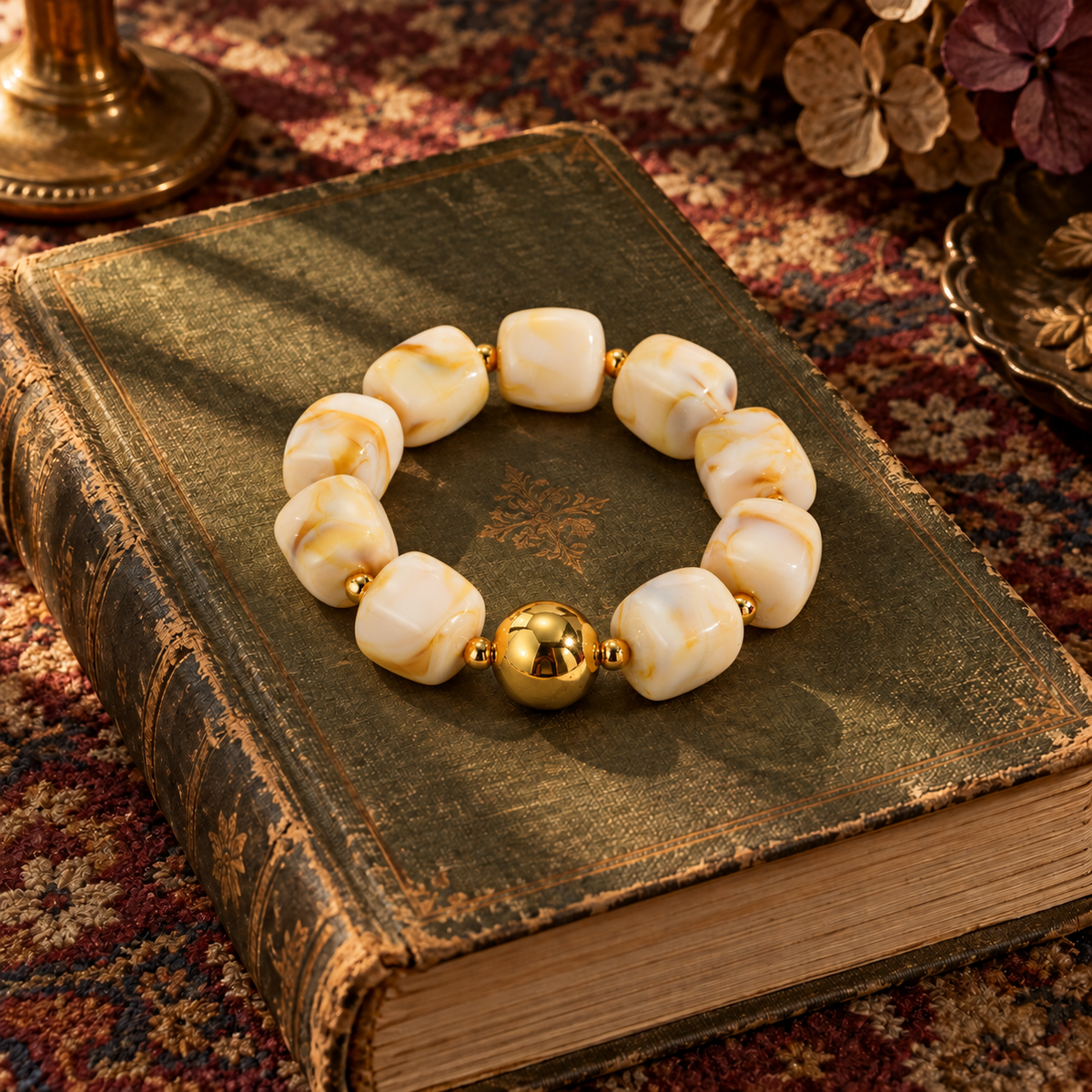 Off White & Gold Chunky Bead Bracelet
