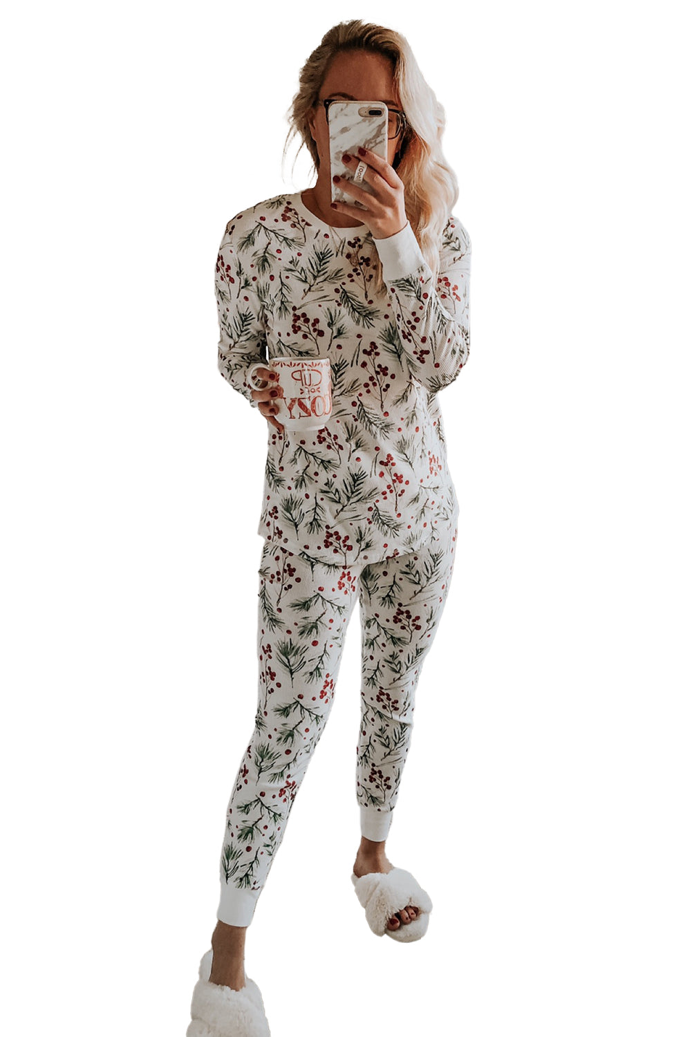 WEBSITE EXCLUSIVE Holly Print Christmas Pajama Set