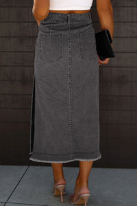 *Website Exclusive* Black Raw Edge Side Slits Buttoned Midi Denim Skirt