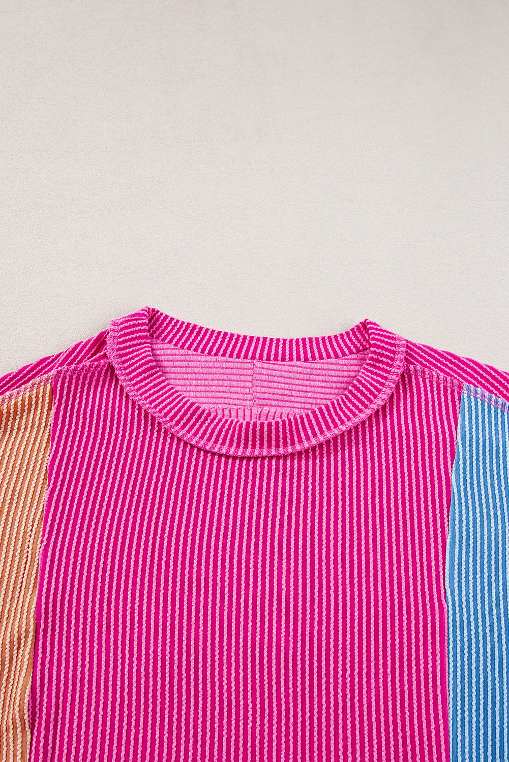 *WEBSITE EXCLUSIVE* Colorblock Ribbed Round Neck T Shirt