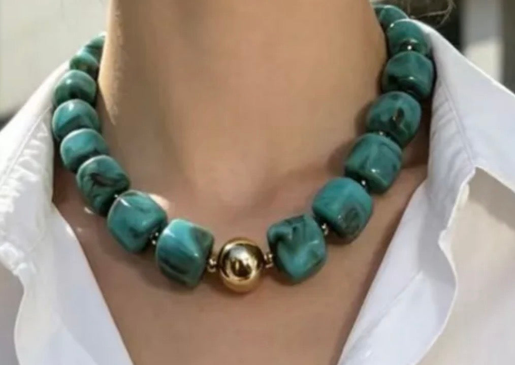 Turquoise Chunky Bead Necklace (FW)