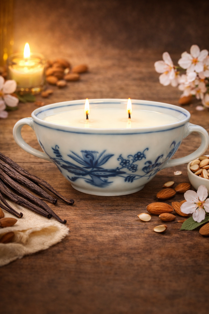 Almond & Vanilla Blue & White Handled Dish Candle