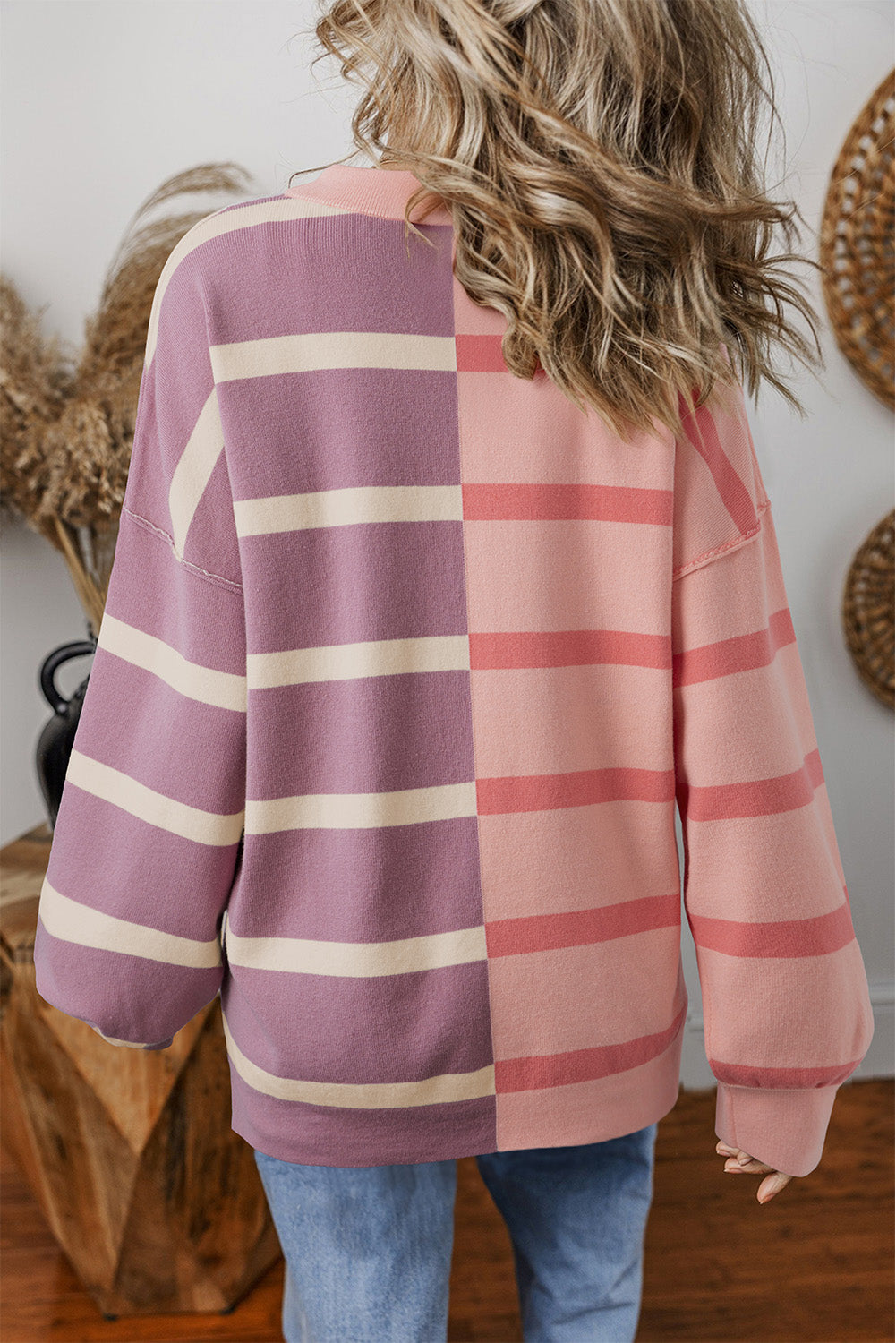 *WEBSITE EXCLUSIVE* Hannah Stripe Exposed Seam Loose Sweatshirts