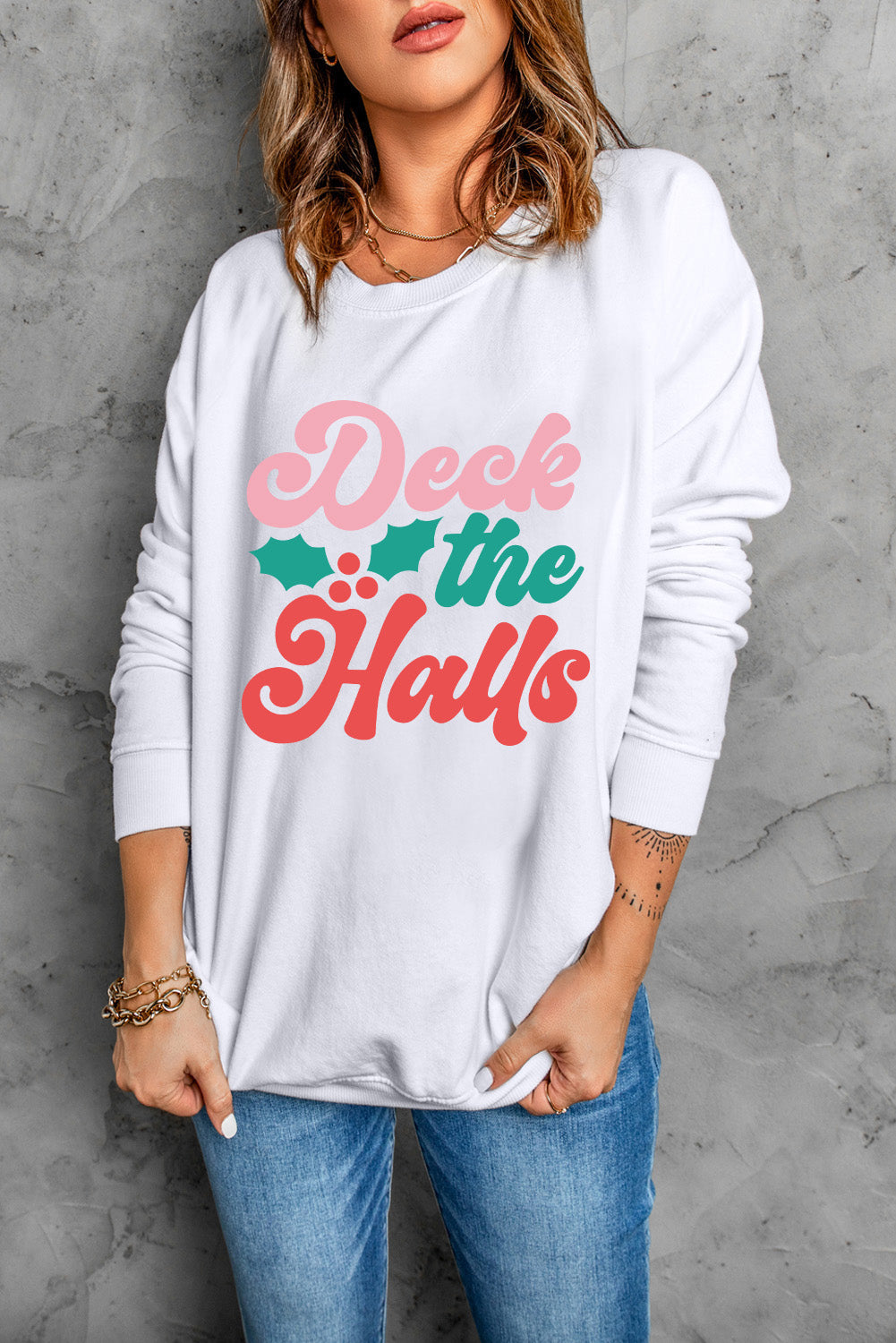 *Estimated Shipping 11/27 *Website Exclusive *Beige Deek the Halls Graphic Round Neck Sweatshirt