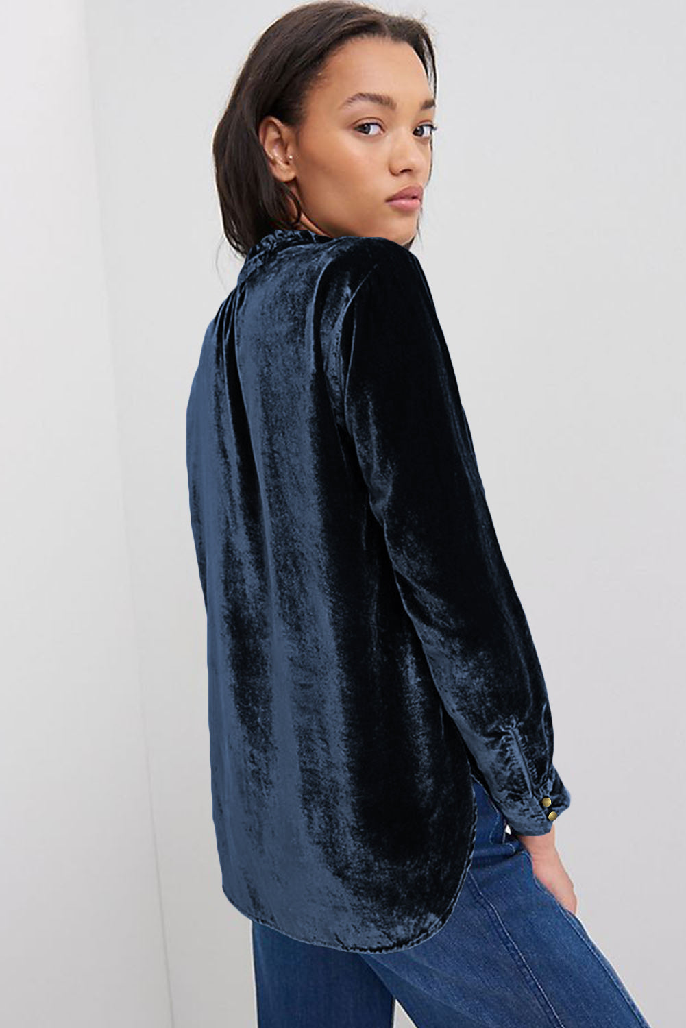 *Website Exclusive * Elle  Buttoned V Neck Velvet Blouse