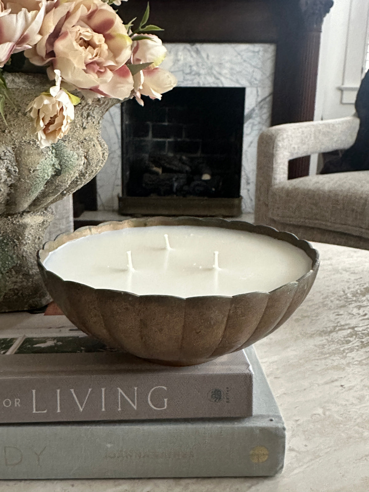 Brass Bowl Candle 20oz: Sweet Grace