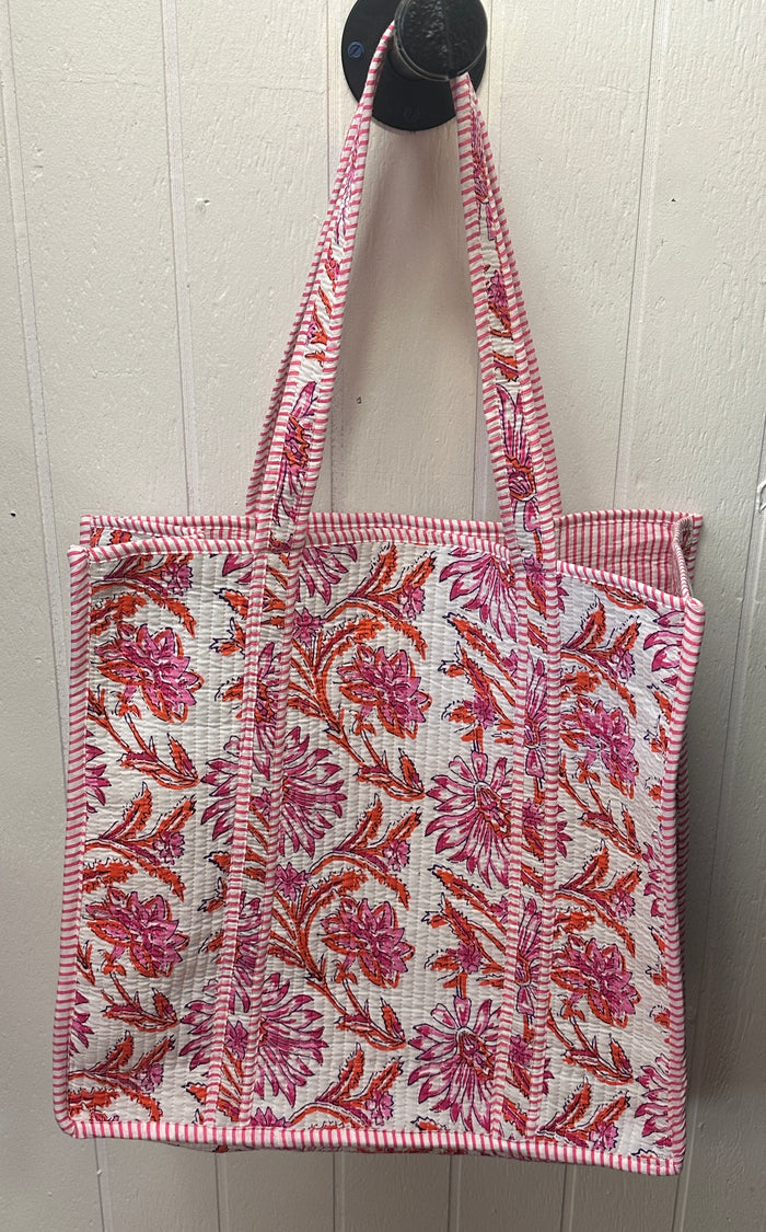 XL Pink & White Quilted Bag