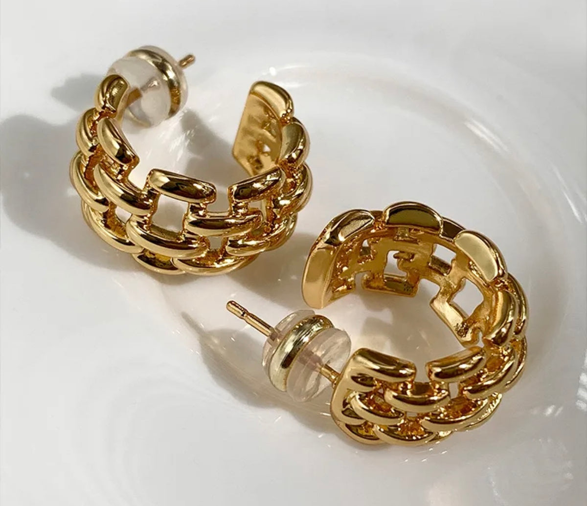 Woven Gold Shiny Hoops (FW25)