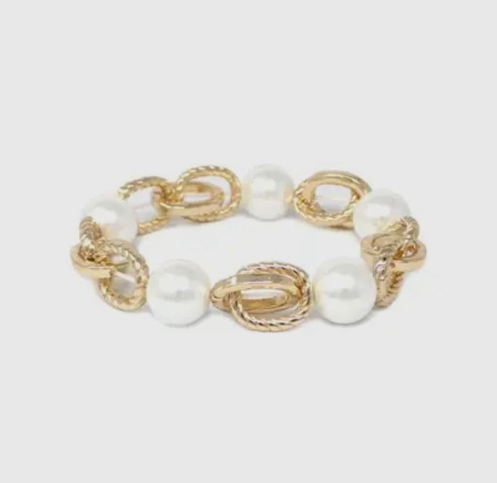 Gold Link Chunky Pearl Bracelet