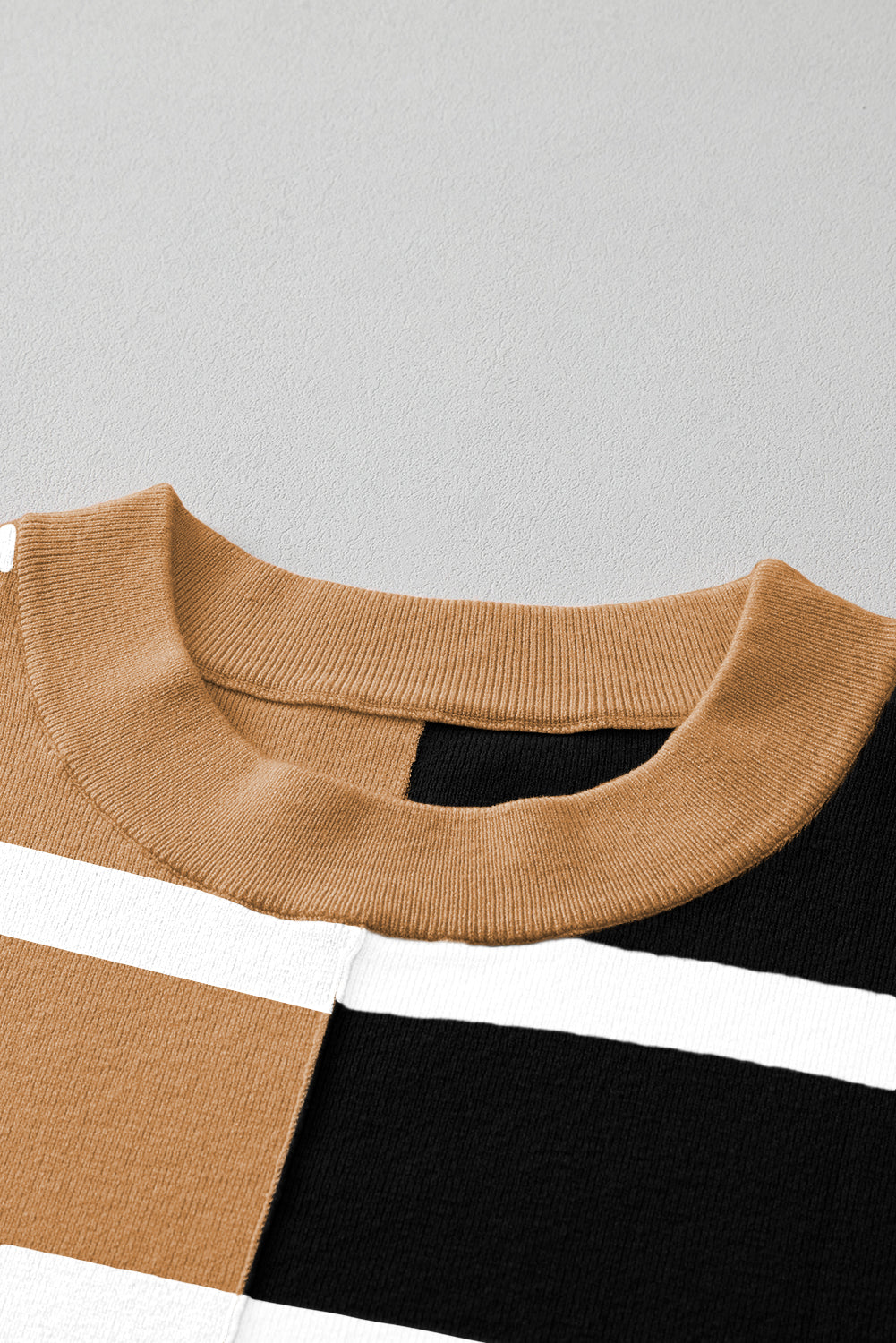 *WEBSITE EXCLUSIVE* Hannah Stripe Exposed Seam Loose Sweatshirts